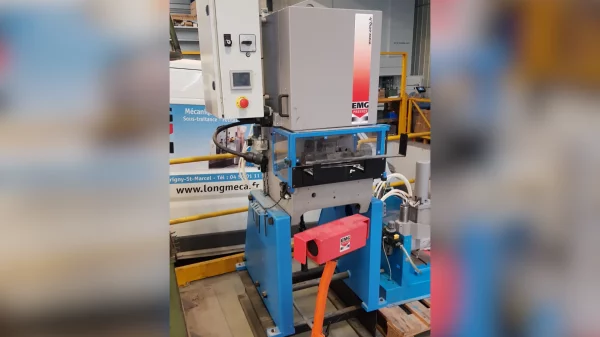 Käytetty EMG 6 tonnin mekaaninen puristin